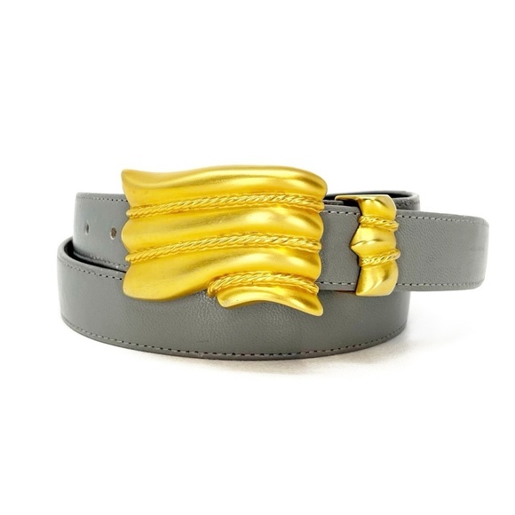 Vintage Carlisle Belt Women’s Size  Medium Gray Leather Chunky Gold-tone Buckle
